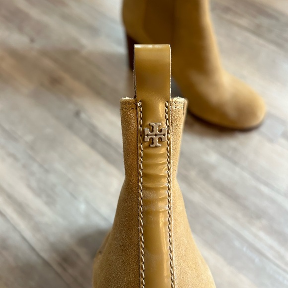 Tory Burch Camel Suede Booties - Picture 3 of 9